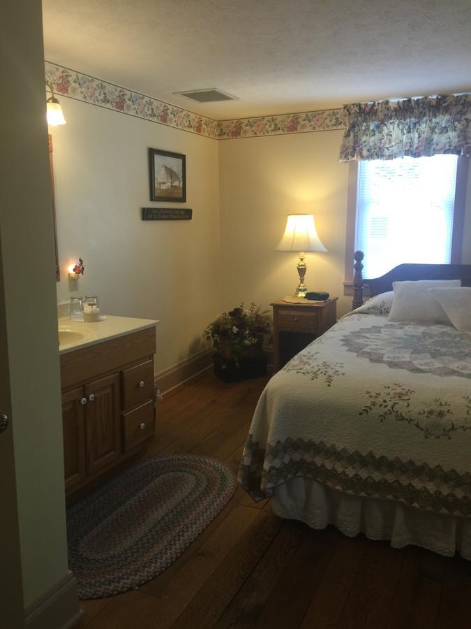 ホテルGrapevine House Winesburg エクステリア 写真